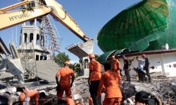 Menteri PUPR Mobilisasi Alat Berat Tangani Kerusakan Akibat Gempa Lombok