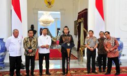 Jokowi tentang Pelaku Pembunuhan Buruh Proyek Papua: “Tumpas Sampai ke Akar-akarnya”
