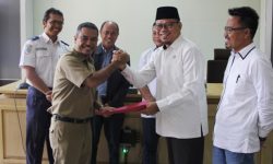 Pokja Serahkan KLHS, Pansus Minta Lengkapi Beberapa Dokumen