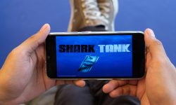 Telkomsel Hadirkan Serial Shark Tank Melalui Aplikasi MAXstream