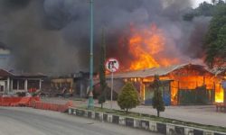 Fakfak, Papua Barat: Terjadi Aksi Pembakaran Hari Ini