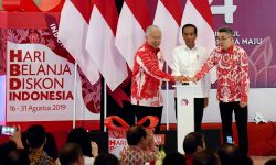 Presiden Jokowi: Jangan Banjiri Mal dengan Barang Impor