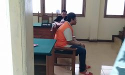 Mau Protes, Orangtua Anak Pedagang Asongan Ini Disuruh Duduk Hakim