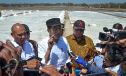 Telepon Gubernur, Presiden Jokowi Pastikan Ikuti Perkembangan di Papua