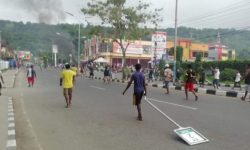 Manokwari Rusuh: Massa Berangsur Tinggalkan Lokasi Demonstrasi