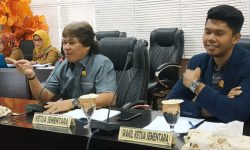 Rapat Paripurna DPRD Bontang Sahkan Lima Fraksi