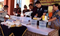 Polres Nunukan Larutkan 20,042 Kg Shabu Milik Emi Sulastriani