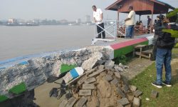 Dermaga Ketinting dan Turap Rusak Setelah Ditabrak Tugboat