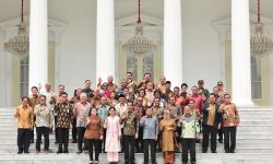 Akhiri Masa Kerja, Presiden Jokowi Silaturahmi dengan Wapres dan Menteri