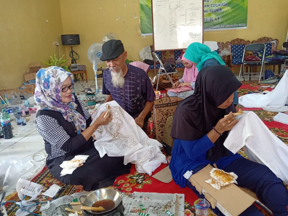 Pelatihan Peningkatan Kualitas Batik  Berau Niaga Asia