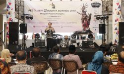 Wagub Buka Pesta Seni Budaya Borneo 2019 di Balikpapan