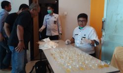 Bawaslu Nunukan Tes Urine 63 Anggota Panwaslu Kecamatan