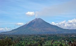 Masyarakat Diimbau Tetap Waspada, Status G. Sinabung Masih Siaga