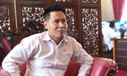 Dilarikan ke RS H Darjad Usai Fitness, Ketua DPRD Samarinda Siswadi Tutup Usia