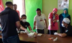 Satuan Reskoba Polres Nunukan Gelar Penyuluhan dan Tes Urine di PT NJL