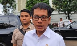 Menparekraf Jajaki Alih Rute Maskapai dan Galakkan Wisnus Berwisata di Indonesia