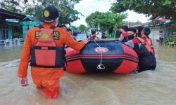Wali Kota: Banjir Bersihkan Samarinda dari Corona dan Keangkuhan Manusia