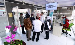 Presiden Jokowi Tinjau Pasar Pelayanan Publik di Banyuwangi