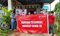 Bantu Masyarakat Hadapi Pandemi COVID-19, Telkomsel Donasikan Bantuan di Bulungan