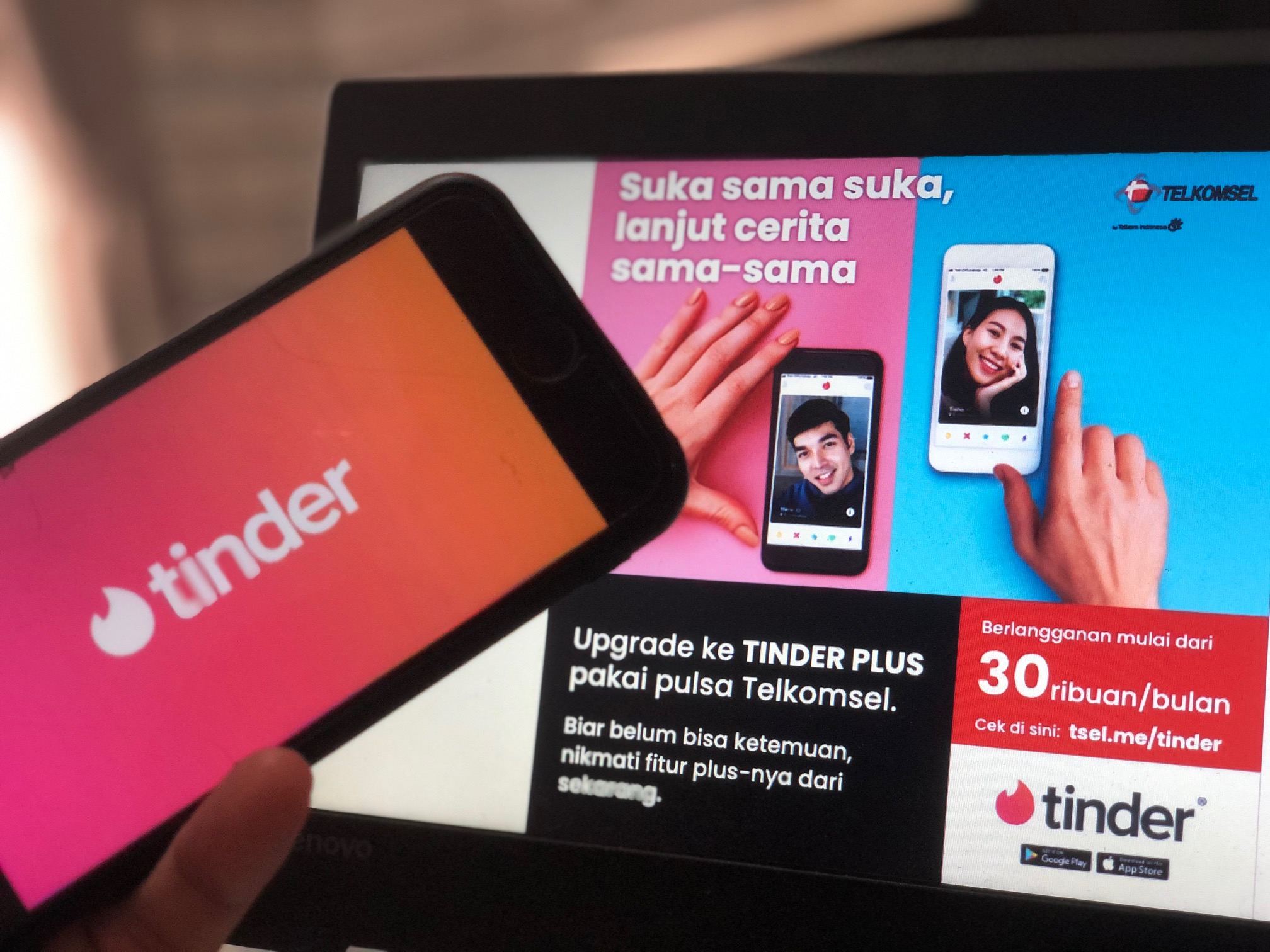 Telkomsel Permudah Berlangganan Fitur Premium Tinder  Niaga.Asia