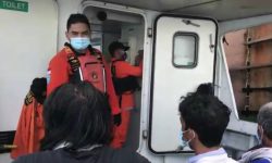 Kapal Tenggelam di Teluk Balikpapan, 7 dari 8 Nelayan Diselamatkan Kapal MV Lyric Star