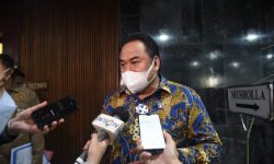 Rachmat Gobel Kritik APBN Dialokasikan untuk Proyek Kereta Cepat