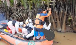 Jenazah Tumiran yang Ditemukan Hari Ini Korban Ledakan Kapal di Pulau Atas