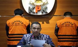 Suap Dana Bansos, KPK Tahan Bupati Bandung Barat dan Anaknya