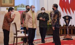 Industri Otomotif Bangkit, Presiden Minta Libatkan Banyak UMKM