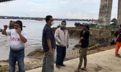 Andi Harun : Pekerjaan Dekat Tiang Jembatan Mahkota II Dihentikan Sementara
