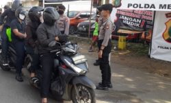 Polisi Tambah Personil di Penyekatan Kedungwaringin, Cegah Penerobos Mudik