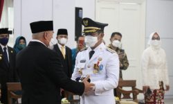 Lantik Rahmad Mas’ud, Gubernur Ingatkan Soal Pandemi COVID-19 di Balikpapan