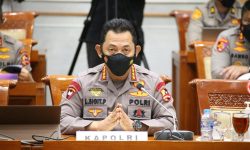 Kapolri Minta Perusahaan Patuhi Aturan PPKM Darurat