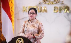 Puan Maharani : Hak Rakyat Akses Ruang Publik Jangan Hilang Karena Tak Punya ‘Smartphone’