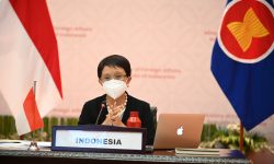 Pimpin Pertemuan Menlu ASEAN-Rusia, Menlu RI Dorong Kerja Sama Produksi Vaksin