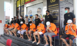 Polisi Ungkap Sentra Pembuatan Tembakau Sintetis di Apartemen Tangerang Selatan