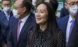 Kanada Bebaskan Bos Huawei Meng Wanzhou, China Lepaskan Dua Warga Kanada