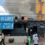Rumah Makan Haji Ijay di Samarinda Terbakar, Lebih 10 Orang Luka-luka