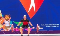 Lifter Nelly Tambah Satu Emas, Kaltim  Naik ke Urutan Delapan