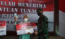 Kodim Nunukan Salurkan 750 Bantuan Tunai Pedagang Kaki Lima dan Warung