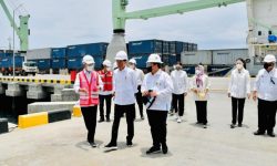 Presiden Resmikan Terminal Multipurpose Wae Kelambu Pelabuhan Labuan Bajo