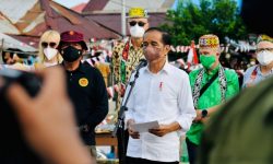 Presiden Joko Widodo Targetkan 70 Persen Penduduk Tervaksinasi di Akhir Tahun