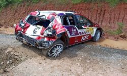 Penampakan Mobil Balap Ketua MPR RI Setelah Kecelakaan