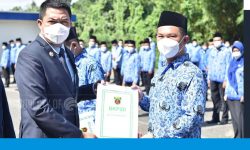 Wali Kota Samarinda Serahkan SK Pengangkatan 217 CPNS