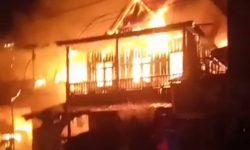 Empat Rumah di Jalan Porsas Nunukan Hangus Terbakar