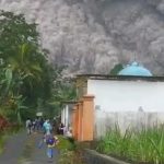 Perintah Gerak Cepat Tangani Dampak Erupsi Gunung Semeru