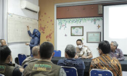 Wawali Mantapkan Pelaksanaan Penanaman Pohon di Bantaran SKM