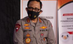 Wakapolri Minta Kepala Daerah Antisipasi Kenaikan Kasus Covid-19, Mafia Migas, dan PMK