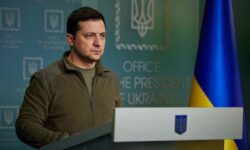 Presiden Ukraina Tolak Tawaran Evakuasi AS