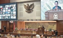Paripurna DPR Setujui 7 UU Provinsi, Termasuk Kalimantan Timur
